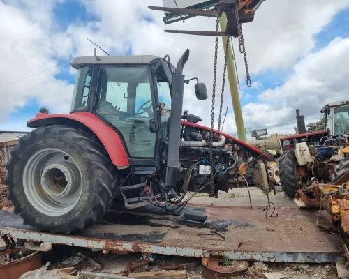 Sucatas de New Holland